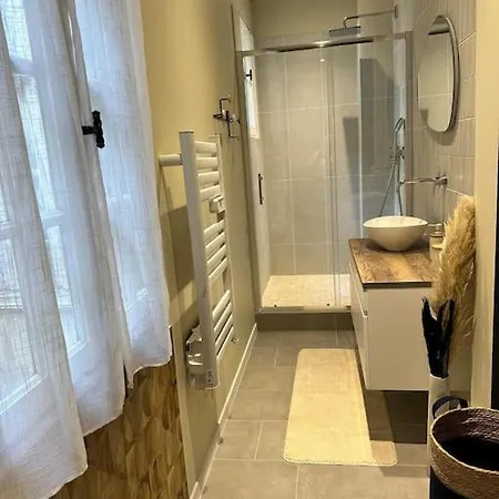 Familial Hyper Centre * تروي